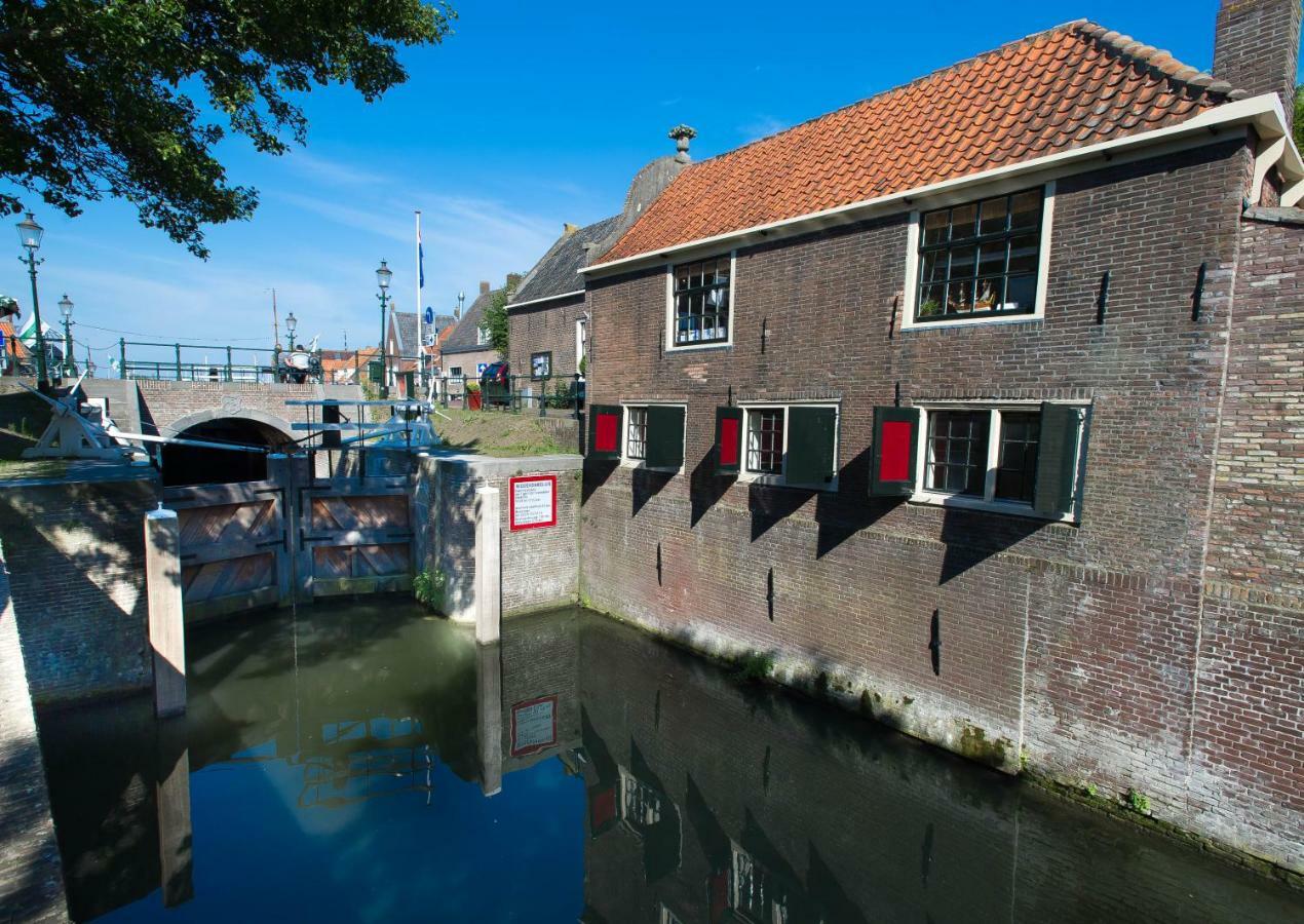 Waterland Hoge Huis Monnickendam Luaran gambar